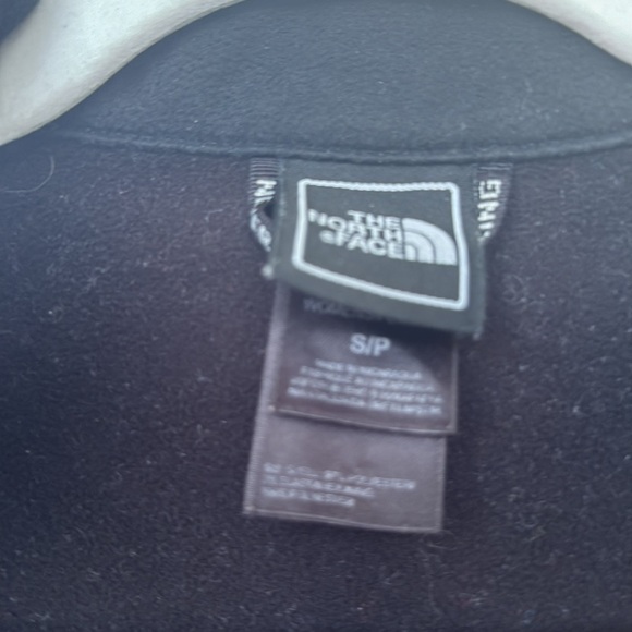 The North Face Black Women's Jacket - Picture 4 of 10